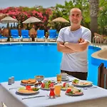 Sunny Garden Nilufer Hotel 3*