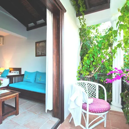 Sunny Garden Nilufer 3* Turgutreis