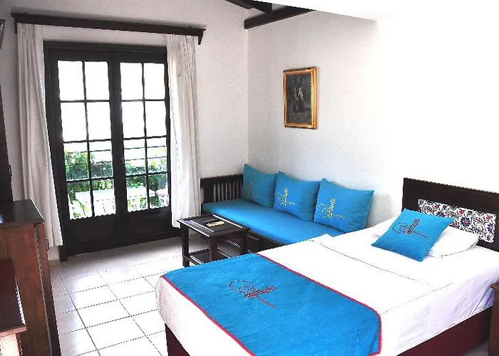 Hotel Sunny Garden Nilufer