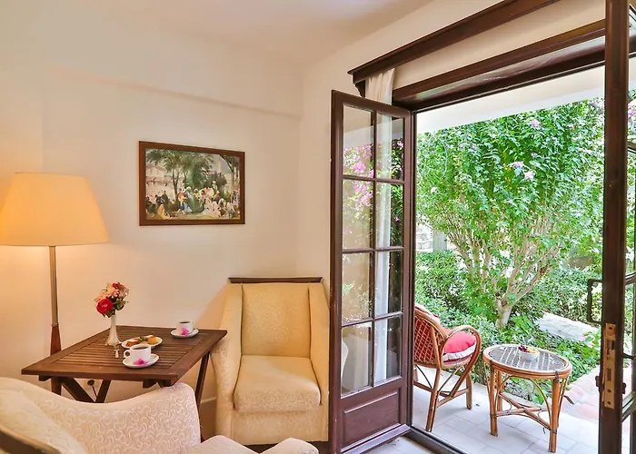 Sunny Garden Nilufer 博德鲁姆