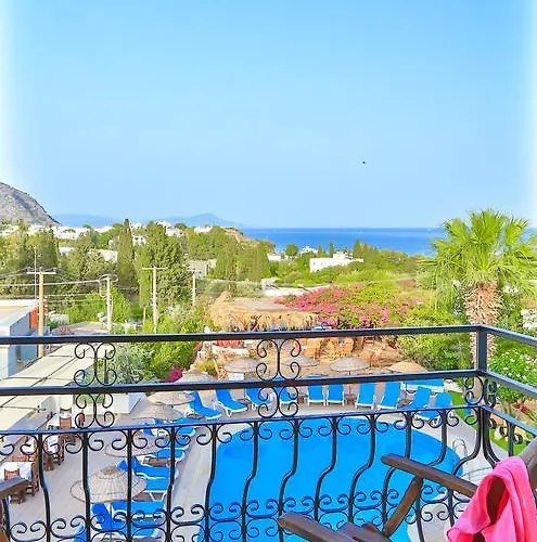 Sunny Garden Nilufer Отель Бодрум